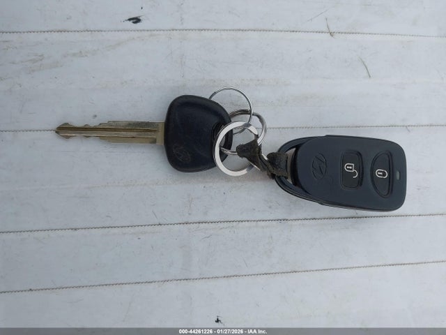 2005 HYUNDAI TUCSON KM8JM12B25U083780 Photo 10