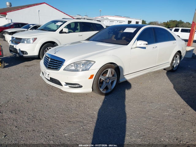 2010 MERCEDES-BENZ S 550 WDDNG8GB9AA321964 Photo 1