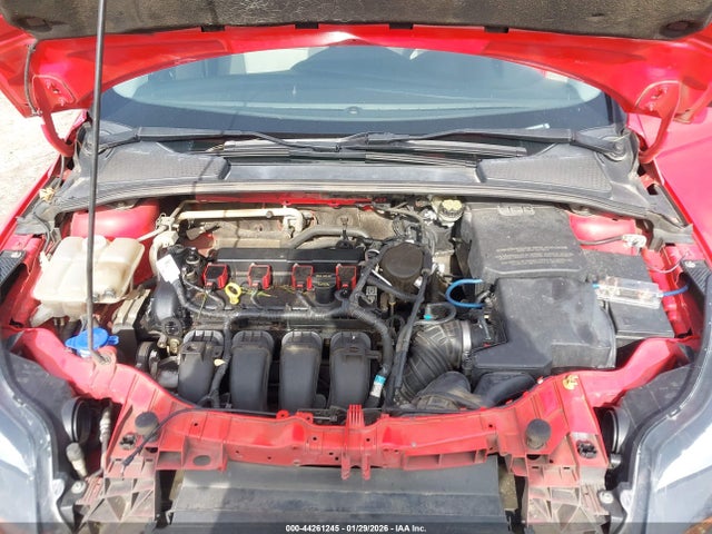 Ford FOCUS SE 2014 1FADP3K22EL260358 Image 10