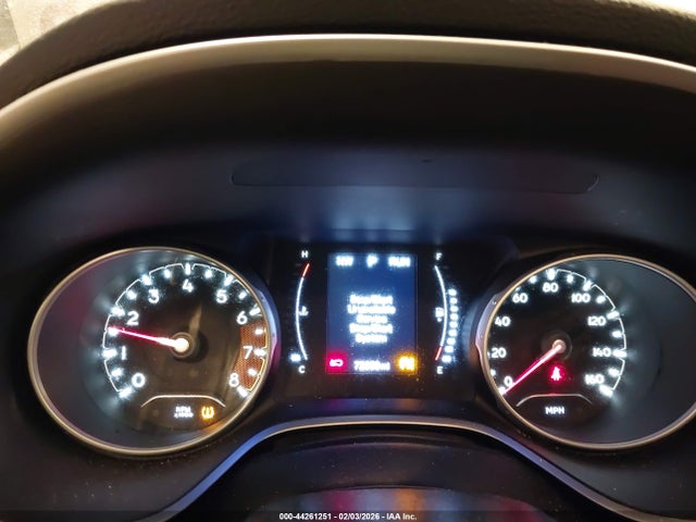 44261251 :رقم المزاد ، 3C4NJCBB5JT227644 vin ، 2018 Jeep Compass Latitude Fwd مزاد بيع