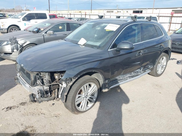 2019 AUDI Q5 WA1BNAFY8K2096443 Photo 1