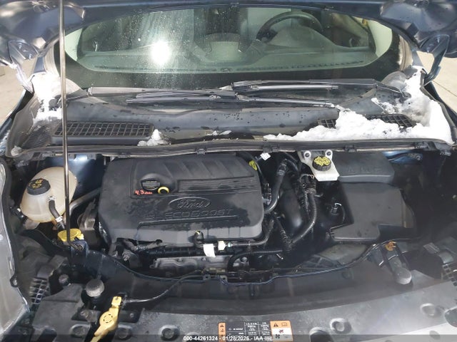 1FMCU9GD4JUB82354 Ford ESCAPE SE