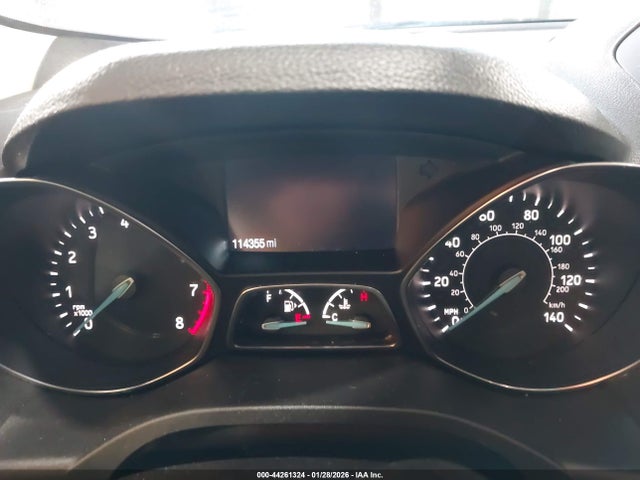 1FMCU9GD4JUB82354 Ford ESCAPE SE