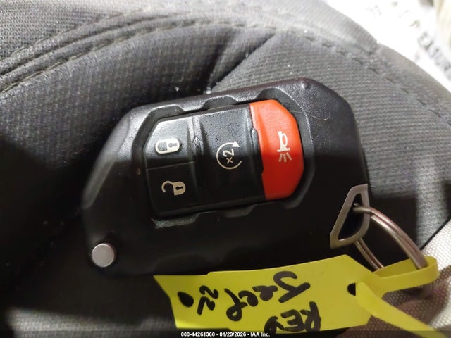 2018 JEEP WRANGLER UNLIMITED 1C4HJXDG0JW320580 Photo 10