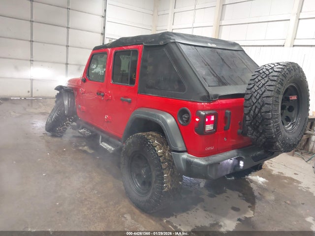 2018 JEEP WRANGLER UNLIMITED 1C4HJXDG0JW320580 Photo 2