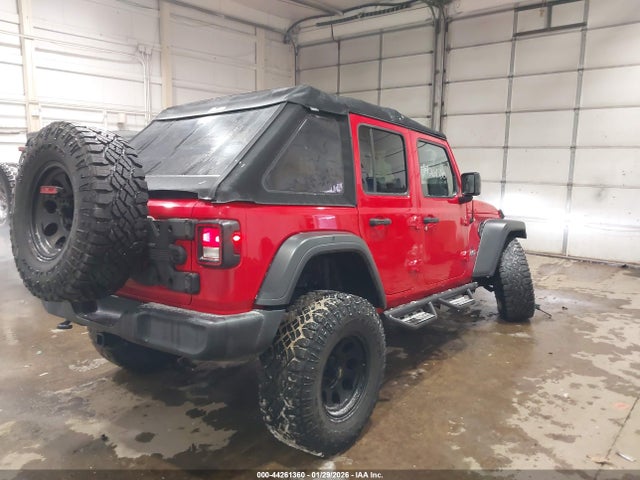 2018 JEEP WRANGLER UNLIMITED 1C4HJXDG0JW320580 Photo 3