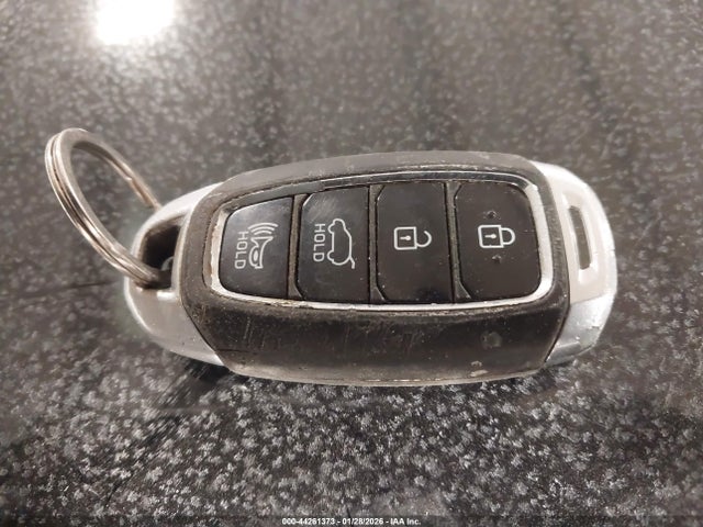 2019 HYUNDAI KONA KM8K5CA55KU389442 Photo 10