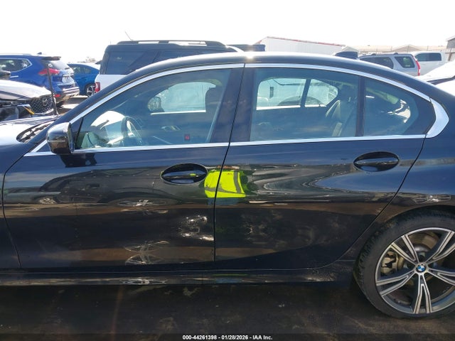 Продаж на аукціоні авто 2021 Bmw 330i, vin: 3MW5R1J01M8B95406, номер лоту: 44261398