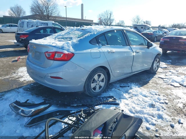 1G1BC5SM8H7279299 Chevrolet Cruze Ls Auto