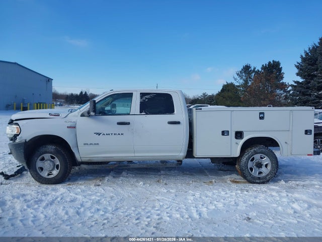 44261421 :رقم المزاد ، 3C7WR5HJ7LG268671 vin ، 2020 Ram 2500 Tradesman  4x4 8' Box مزاد بيع