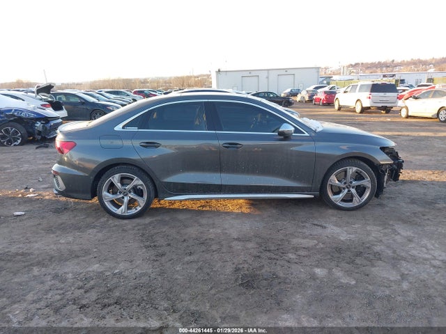 WAUJ3DGY1PA033881 Audi S3 Prestige Tfsi Quattro S Tronic