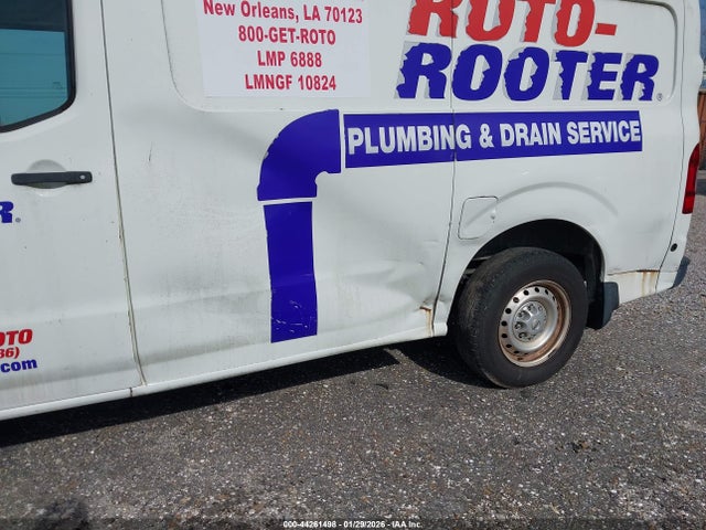 1N6BF0KL1FN805836 Nissan Nv Cargo Nv1500 S V6