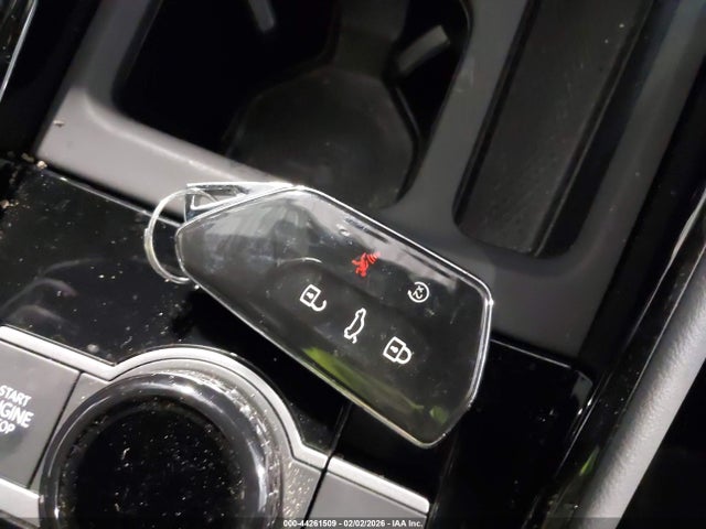 2025 VOLKSWAGEN TIGUAN 3VVLR7RM0SM050948 Photo 10