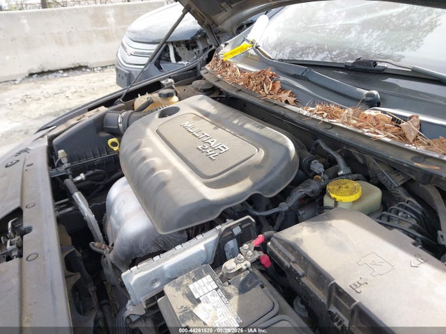 44261520 :رقم المزاد ، 1C3CCCAB0FN663722 vin ، 2015 Chrysler 200 Limited مزاد بيع