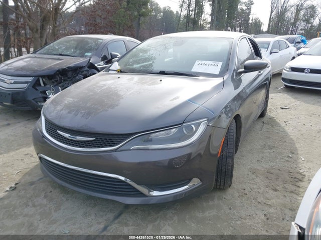 44261520 :رقم المزاد ، 1C3CCCAB0FN663722 vin ، 2015 Chrysler 200 Limited مزاد بيع