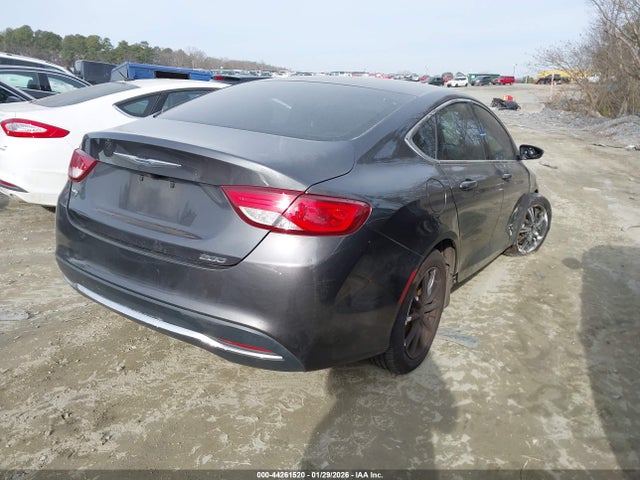 44261520 :رقم المزاد ، 1C3CCCAB0FN663722 vin ، 2015 Chrysler 200 Limited مزاد بيع