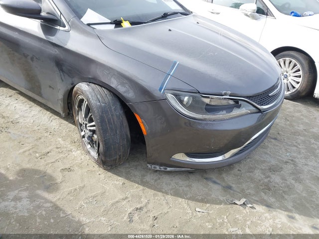 44261520 :رقم المزاد ، 1C3CCCAB0FN663722 vin ، 2015 Chrysler 200 Limited مزاد بيع