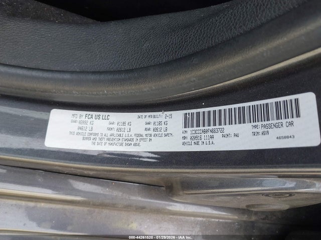 44261520 :رقم المزاد ، 1C3CCCAB0FN663722 vin ، 2015 Chrysler 200 Limited مزاد بيع
