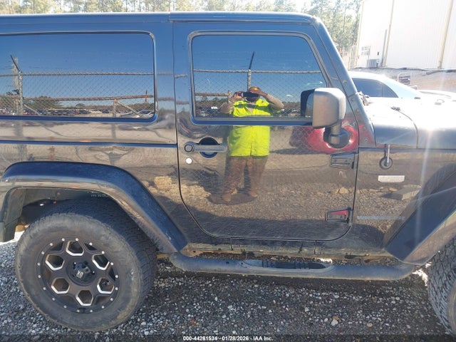 1C4GJWBGXGL240125 Jeep Wrangler 75th Anniversary
