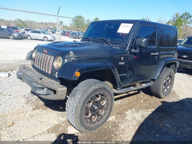 1C4GJWBGXGL240125 Jeep Wrangler 75th Anniversary