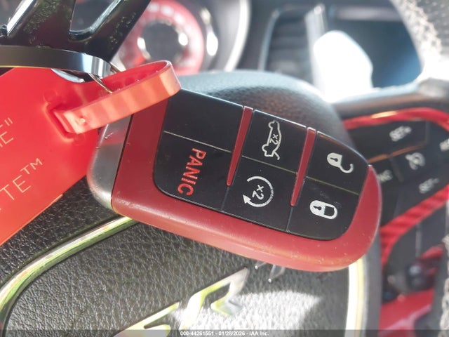 Продажа на аукционе авто 2015 Dodge Challenger Srt Hellcat, vin: 2C3CDZC98FH809173, номер лота: 44261551