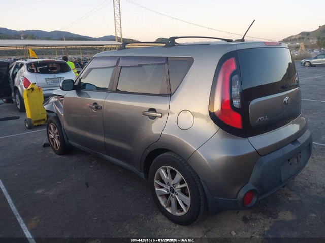 2015 KIA SOUL KNDJN2A26F7181350 Photo 2