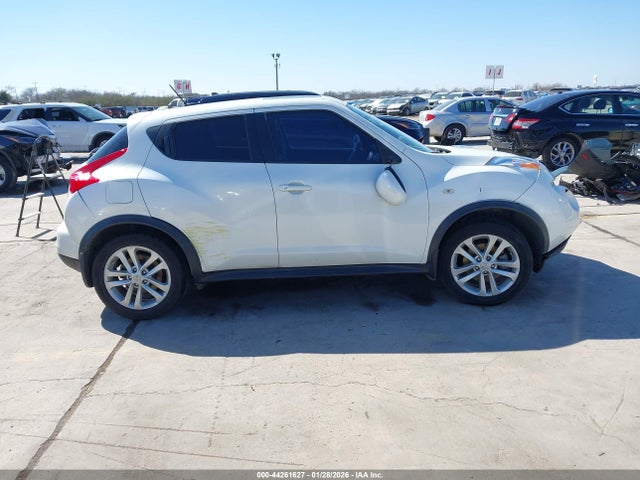 JN8AF5MR8ET451552 Nissan Juke Sv