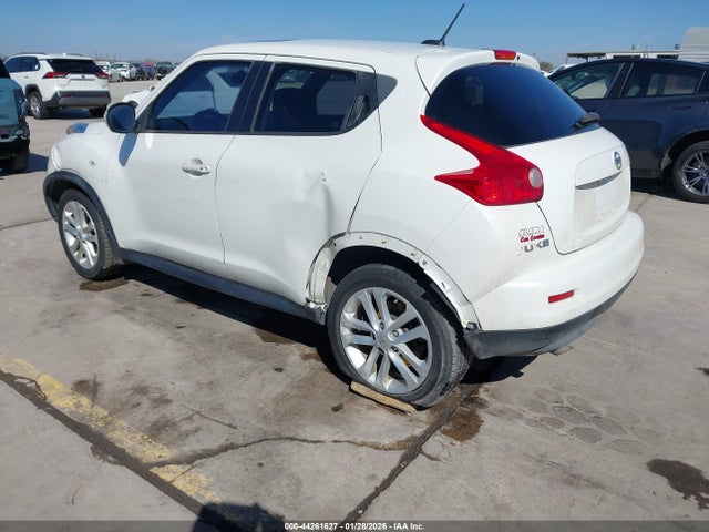 JN8AF5MR8ET451552 Nissan Juke Sv