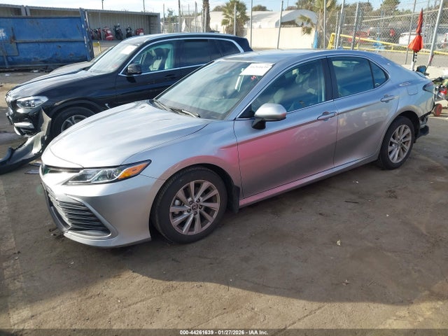 4T1C11AK2RU910637 Toyota CAMRY LE