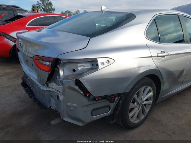 4T1C11AK2RU910637 Toyota CAMRY LE