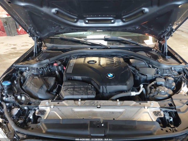 44261660 :رقم المزاد ، WBA5R7C53KAJ87448 vin ، 2019 Bmw 330i Xdrive مزاد بيع