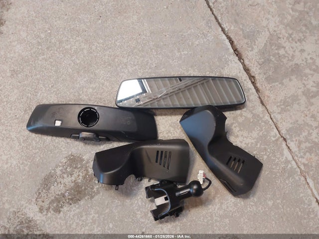 44261660 :رقم المزاد ، WBA5R7C53KAJ87448 vin ، 2019 Bmw 330i Xdrive مزاد بيع