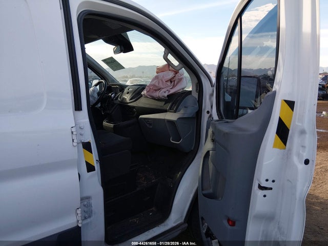 2019 Ford Transit-150 მანქანა იყიდება აუქციონზე, vin: 1FTYE1ZMXKKA07920, აუქციონის ნომერი: 44261658