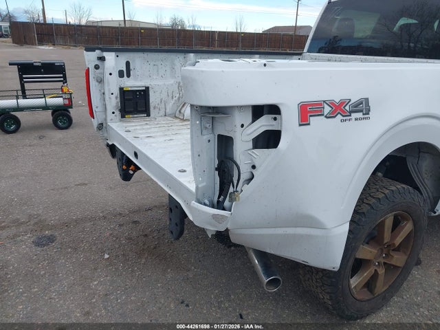1FTFW1ED0NFC41037 Ford F-150 Xlt