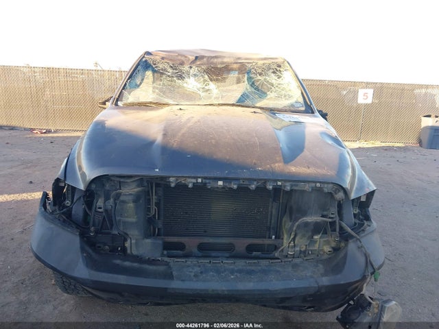 44261796 :رقم المزاد ، 1C6RR6FT5ES234364 vin ، 2014 Ram 1500 Tradesman مزاد بيع