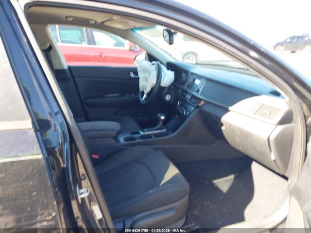 5XXGT4L38GG065027 KIA Optima Lx