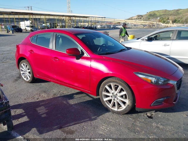 3MZBN1L72HM122261 Mazda Mazda3 Touring