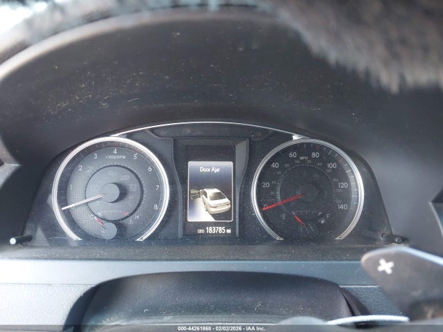 4T1BF1FK0GU134317 Toyota CAMRY SE