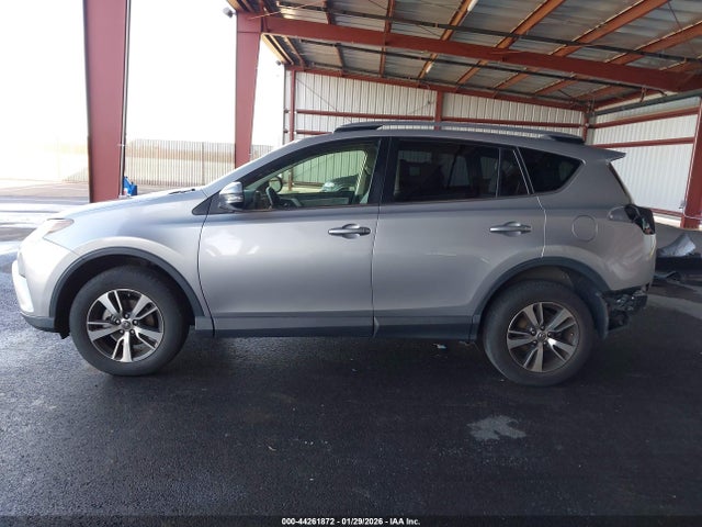 JTMWFREV4JJ192794 Toyota Rav4 Xle