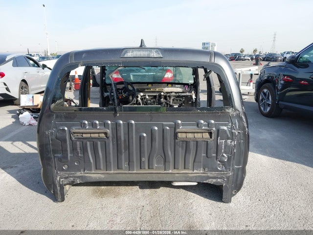 3TMDZ5BN4KM055614 Toyota Tacoma Trd Off Road