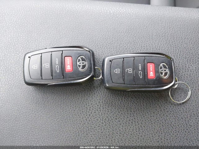 Aukcja sprzedaży 2025 Toyota Camry Se, vin: 4T1DBADK6SU007166, numer aukcji: 44261892