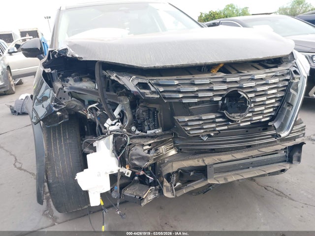 5N1BT3CA9PC833662 Nissan Rogue Sl Fwd
