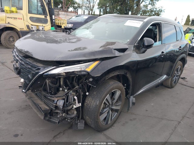 5N1BT3CA9PC833662 Nissan Rogue Sl Fwd