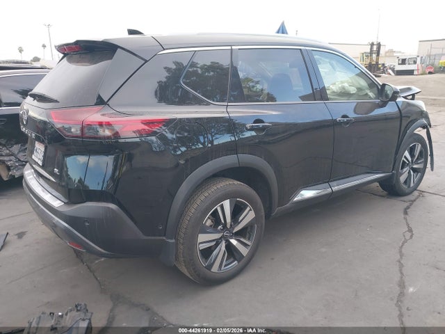 5N1BT3CA9PC833662 Nissan Rogue Sl Fwd