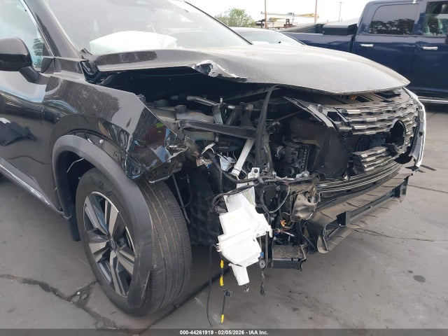 5N1BT3CA9PC833662 Nissan Rogue Sl Fwd