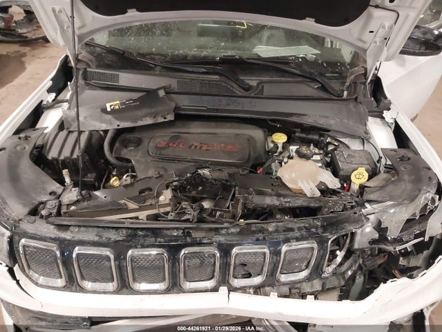 2022 JEEP COMPASS 3C4NJDCB8NT201839 Photo 9