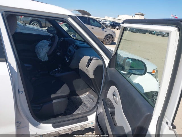 2014 Kia Soul მანქანა იყიდება აუქციონზე, vin: KNDJN2A23E7738049, აუქციონის ნომერი: 44261953