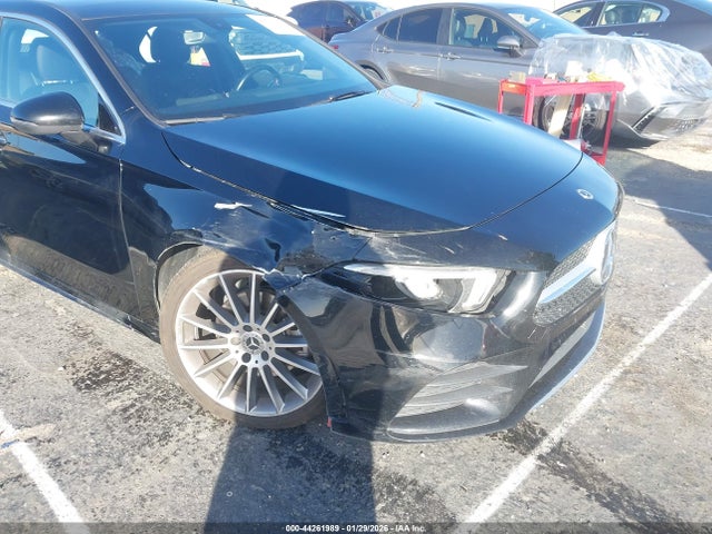 W1K3G4EB4NJ338762 Mercedes-Benz A 220