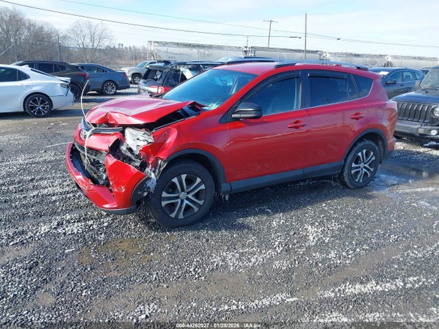 2T3ZFREV5GW243727 Toyota RAV4 LE