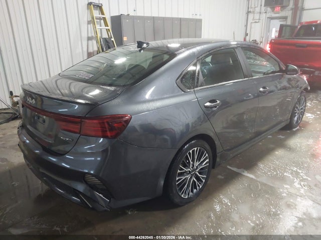 2023 Kia Forte Gt-line მანქანა იყიდება აუქციონზე, vin: 3KPF54AD6PE629896, აუქციონის ნომერი: 44262045